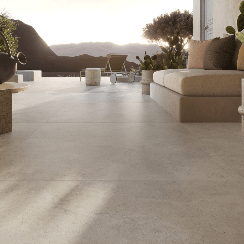 terrasse de maison moderne avec vue mer et un carrelage grand format au sol