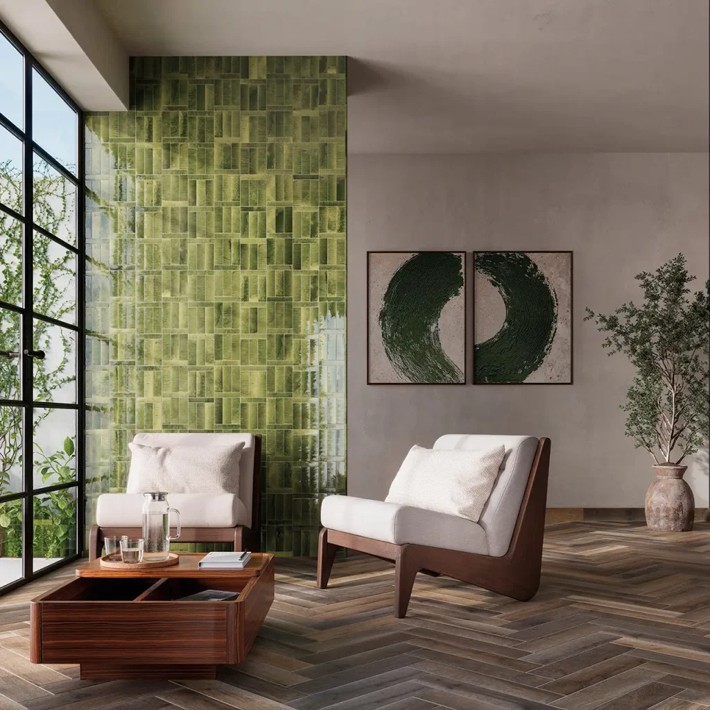 salon avec un mur en carrelage vert wow