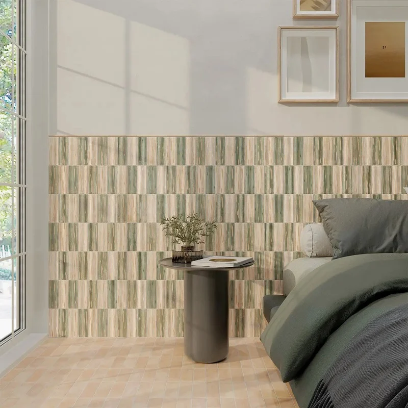 chambre avec carrelage wow sur le mur