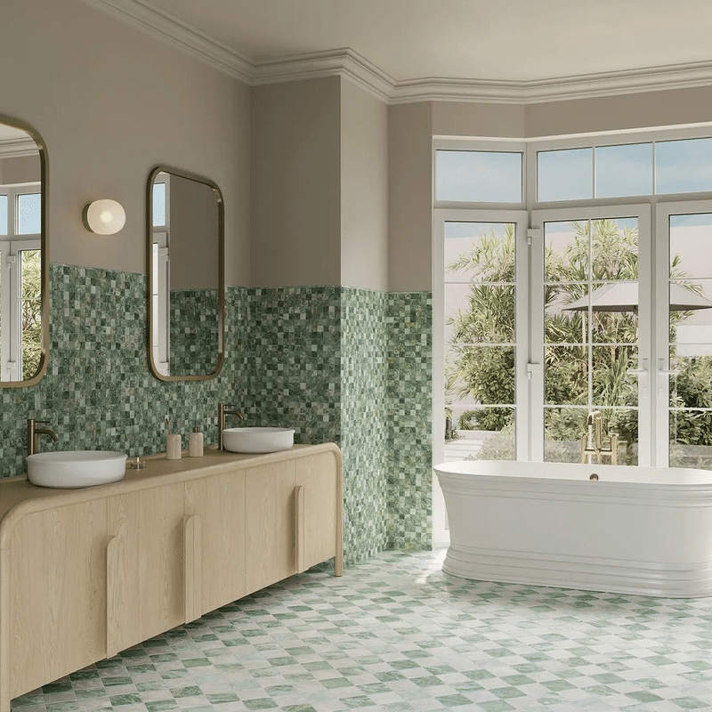 salle de bain avec carrelage wow vert